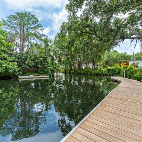 Floating Dock at Seven Sisters Campground